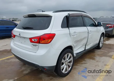 2015 Mitsubishi Outlander Sport Se z USA, uszkodzony, nr VIN 4A4AP4AU3FE016318